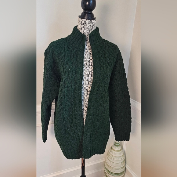 Lauren Ralph Lauren Deep Rich Green  Cardigan Sweater Generous Small P2P 23" - Picture 3 of 11